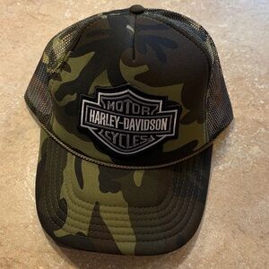 Mens Harley Davidson Inspired Camo Trucker Hat NWOT